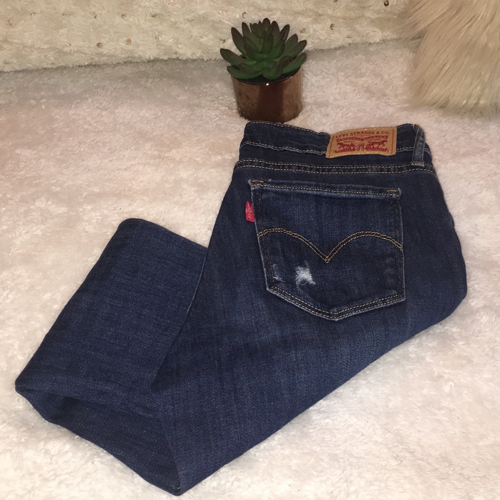 Woman’s Levi’s‼️‼️